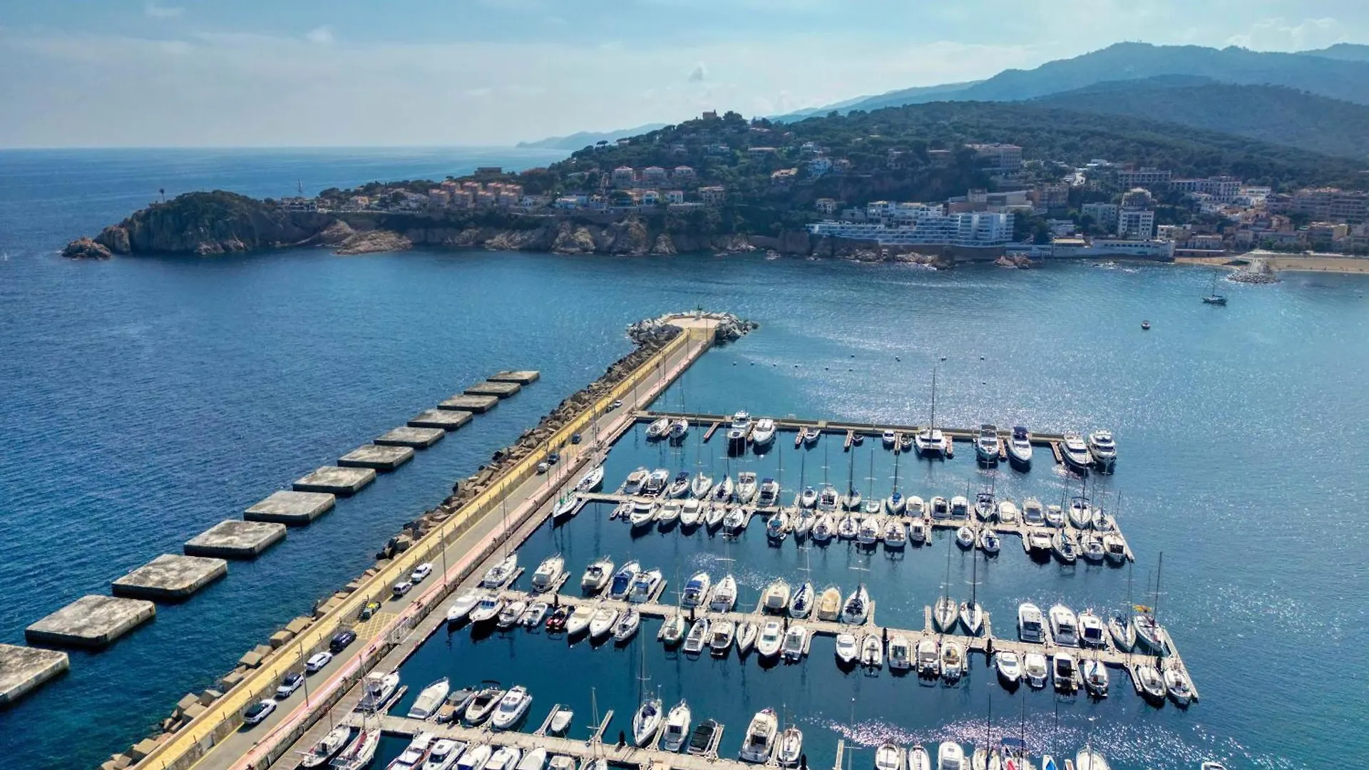 Industria Apartament Per 3 Persones A 2 Minuts De La Platja Amb Aire Acondicionat I Placa D'Aparcament Sant Feliu de Guíxols
