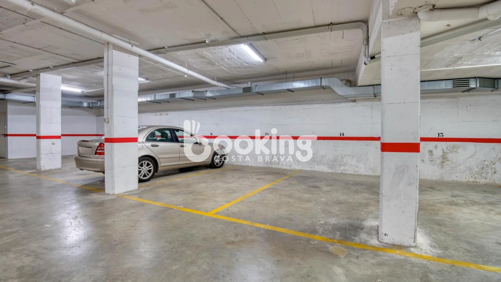 Industria Apartament Per 3 Persones A 2 Minuts De La Platja Amb Aire Acondicionat I Placa D'Aparcament Sant Feliu de Guíxols